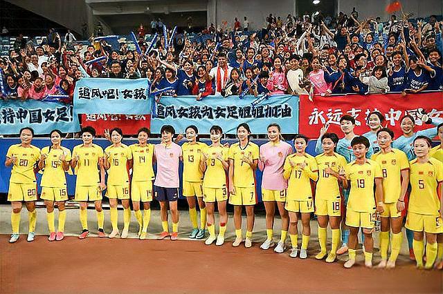 关于韩国女足队员荣膺最佳射手，完成赞誉，全场震撼的信息