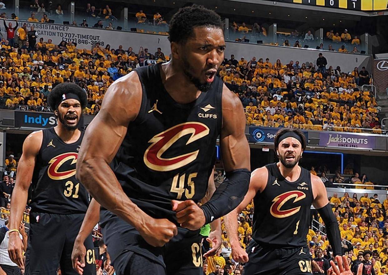 关于爵士击溃尼克斯,当家米切尔火力全开,引发热议的信息 关于爵士击溃尼克斯,当家米切尔火力全开,引发热议的信息