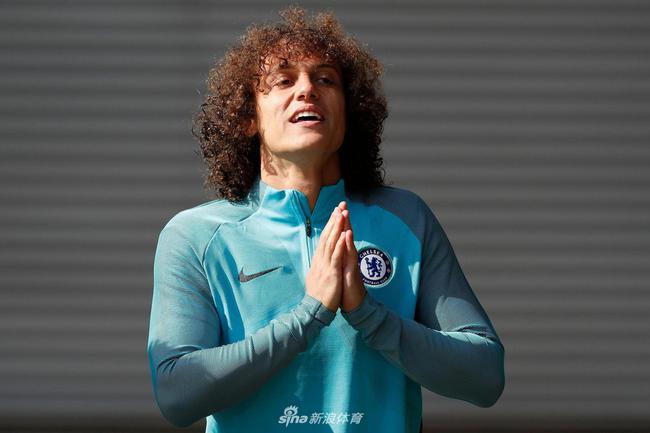 大卫·路易斯转投切尔西,备战新赛季,振奋人心的简单介绍 大卫·路易斯转投切尔西,备战新赛季,振奋人心的简单介绍