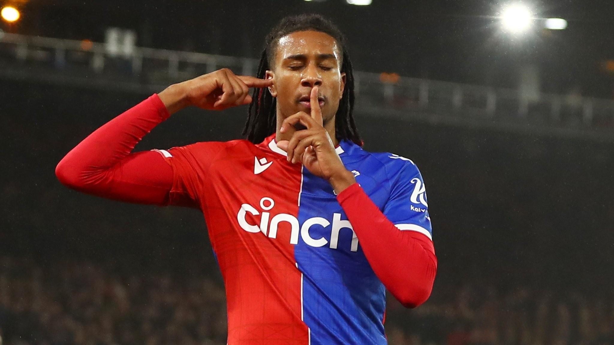 曼联客场遭遇惨败,被沃特福德绝杀,士气大振 曼联客场遭遇惨败,被沃特福德绝杀,士气大振