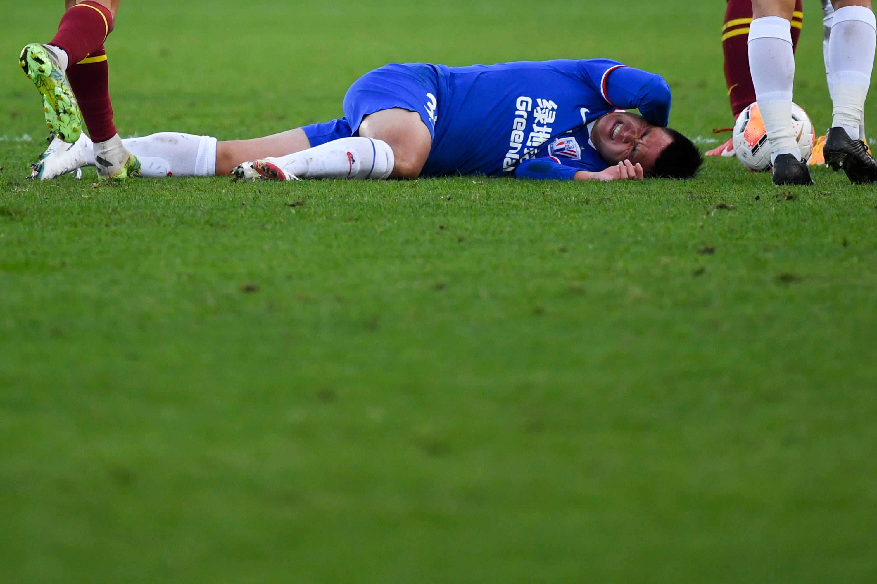 开云体育下载-关于上海绿地申花迎来大连一方，积极备战努力赢得胜利，掌声雷动的信息