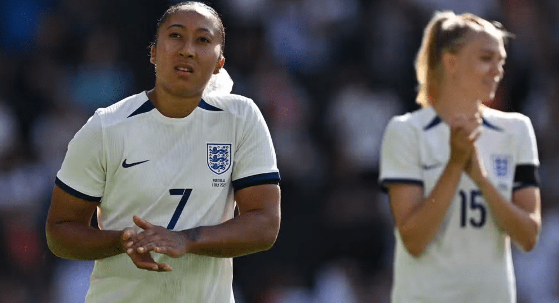 世界女足前锋获得比赛MVP，全场震撼