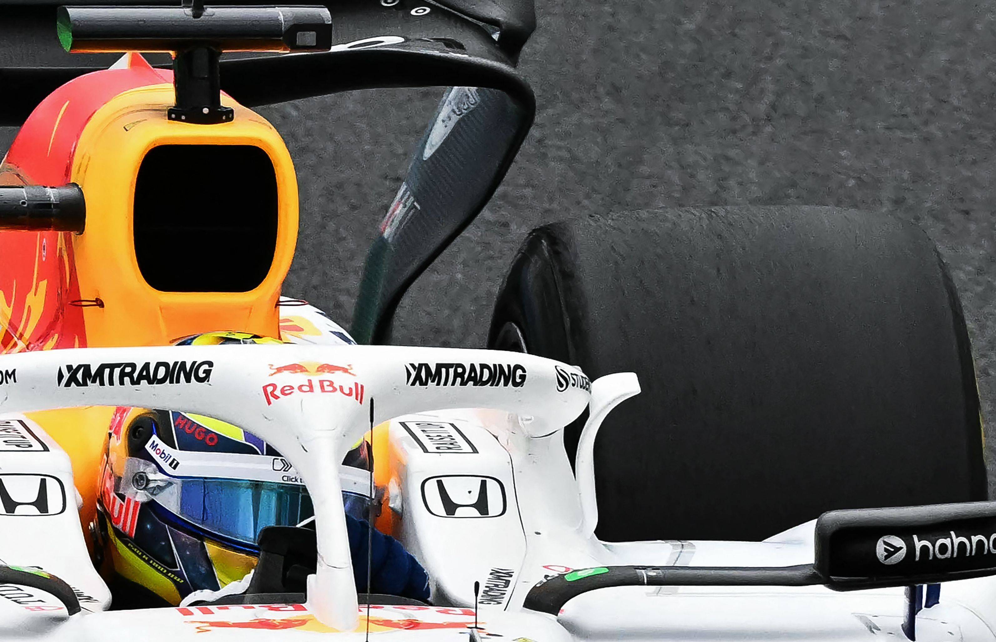 迈凯伦鏖战红牛二队,皮亚斯特里点燃赛场的简单介绍 迈凯伦鏖战红牛二队,皮亚斯特里点燃赛场的简单介绍