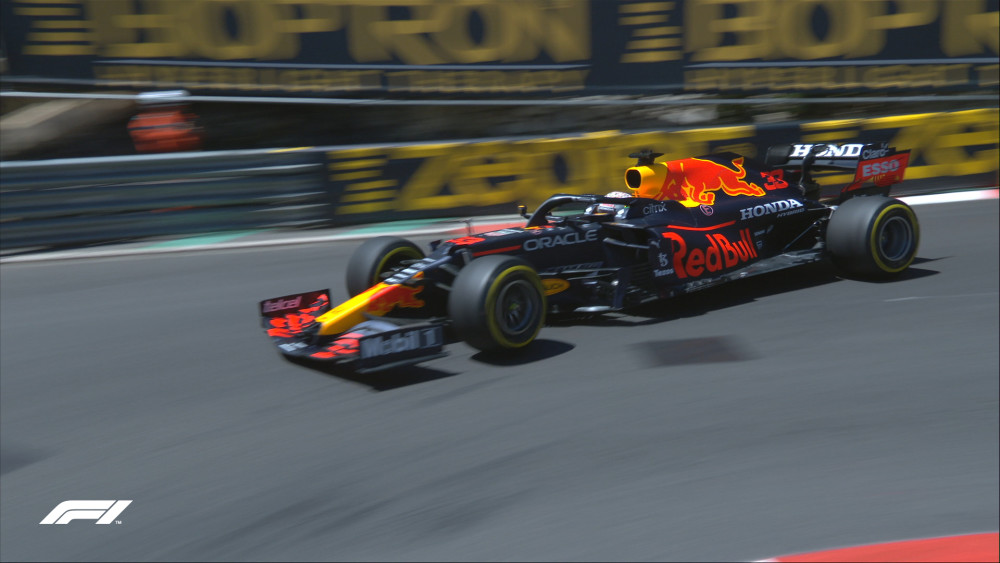 红牛二队力克威廉姆斯，拉塞尔关键制胜