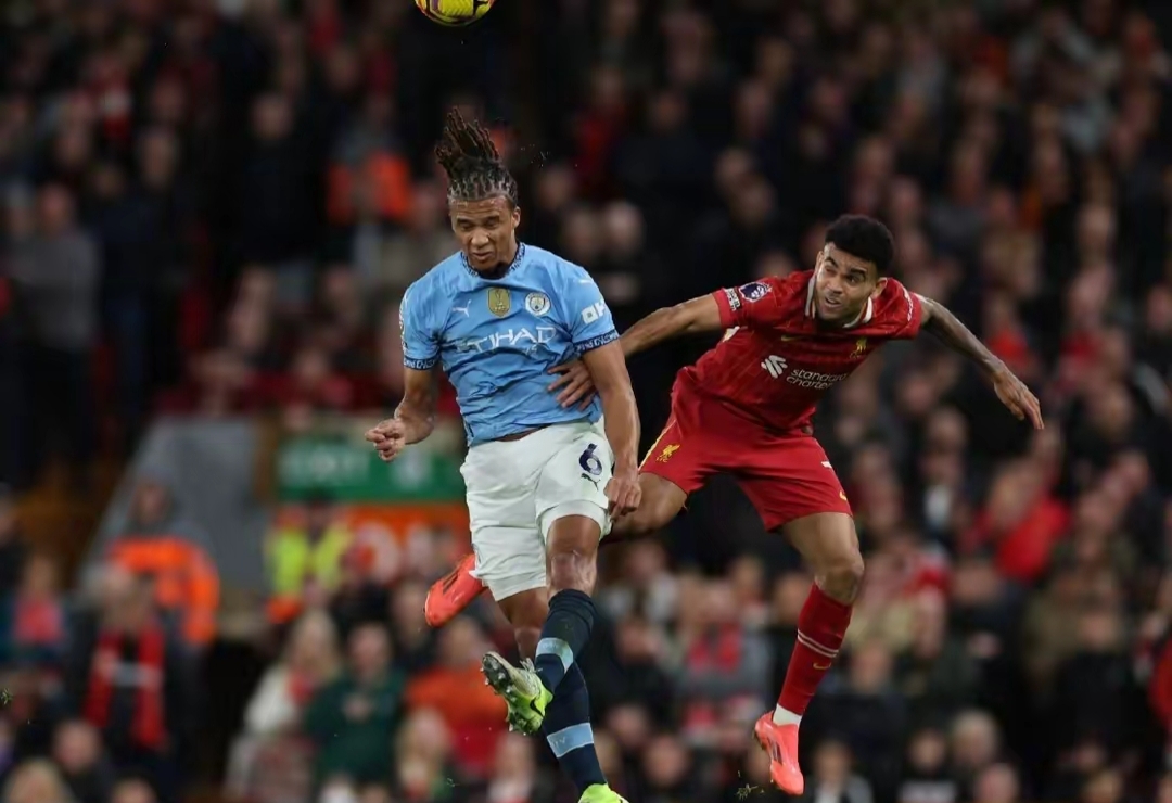 开云体育官方网站-曼联轻取利物浦，卡瓦哈尔统治全场