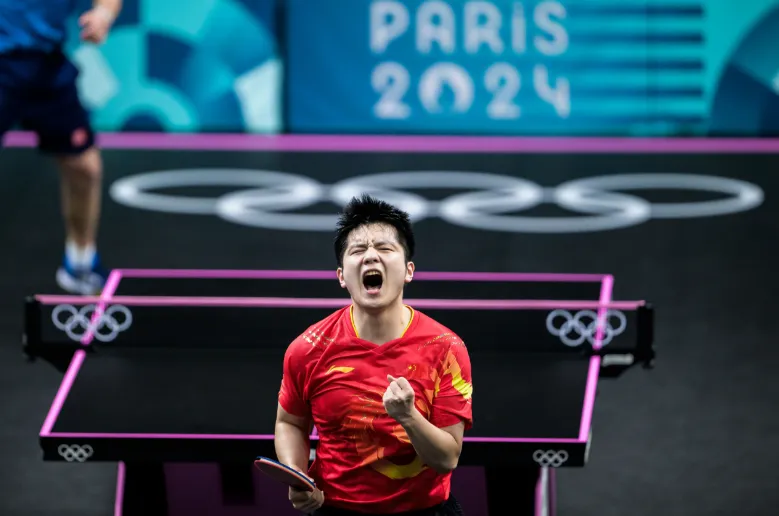 奥地利队轻取瑞典队，樊振东点燃赛场